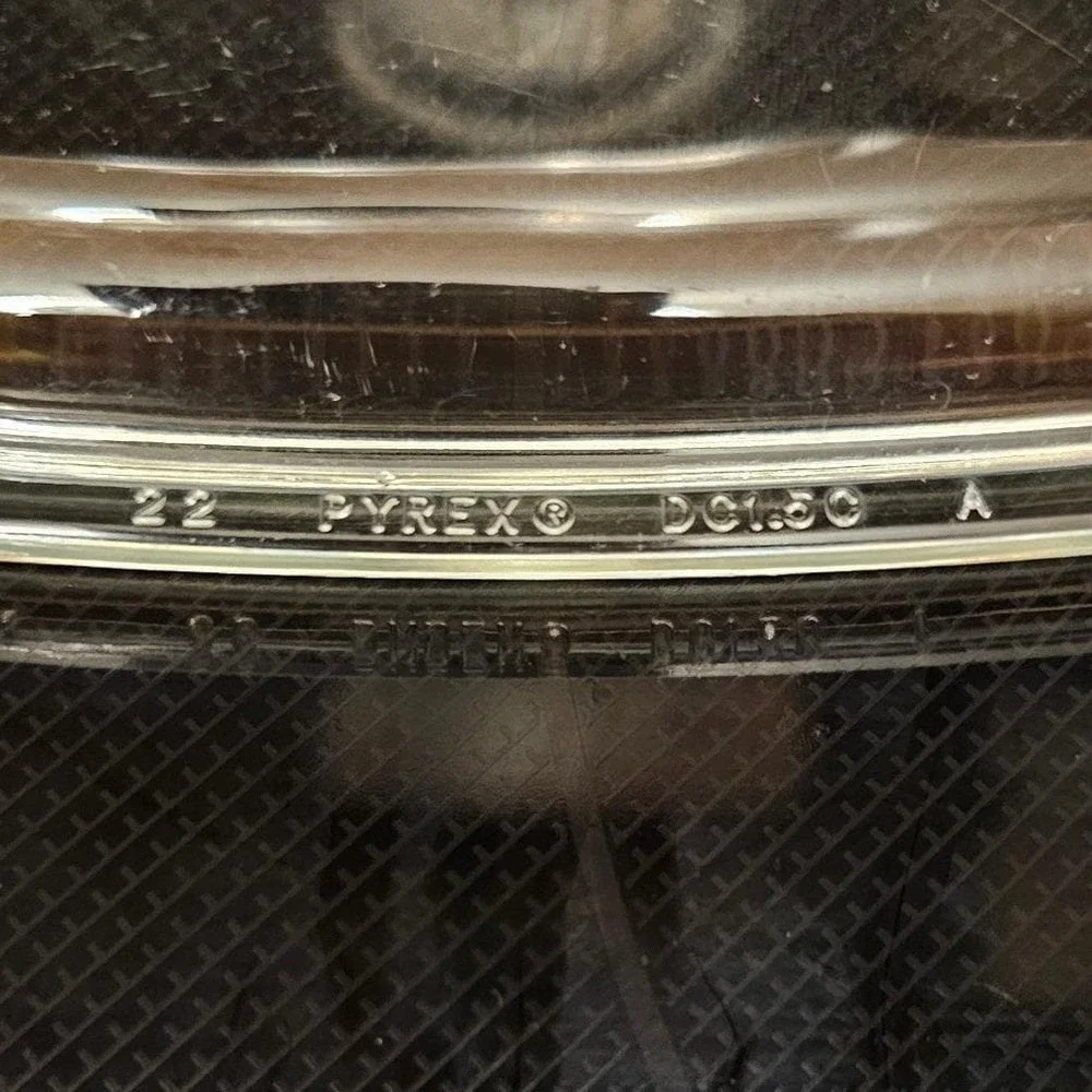 Pyrex Clear Glass Oval Replacement Lid DC1.5C‎ 22 1.5 Quart Casserole Dish Cover